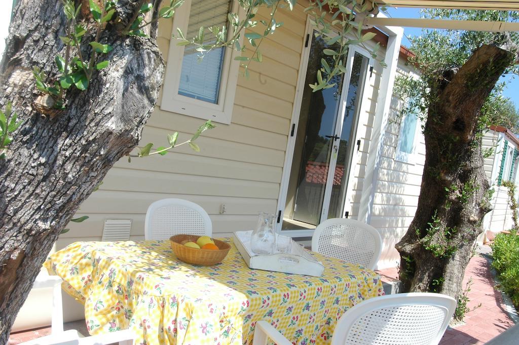 Camping Edy Diano Marina Kültér fotó